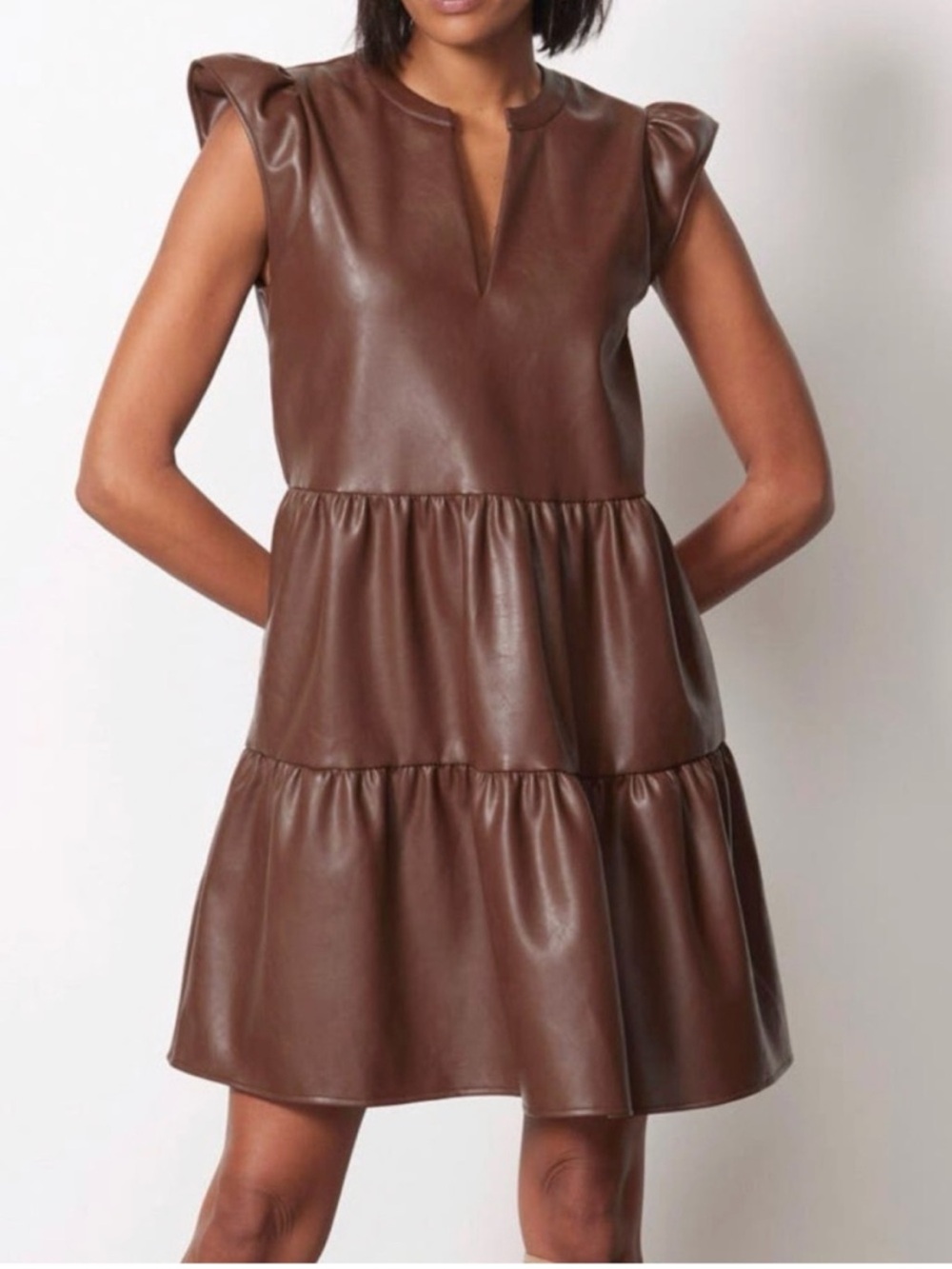 Evereve Ella Faux Leather Shift Mini Dress Cap Sleeves in Dark Brown Sz XS